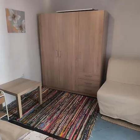 Nyaraló Fisfiri 2